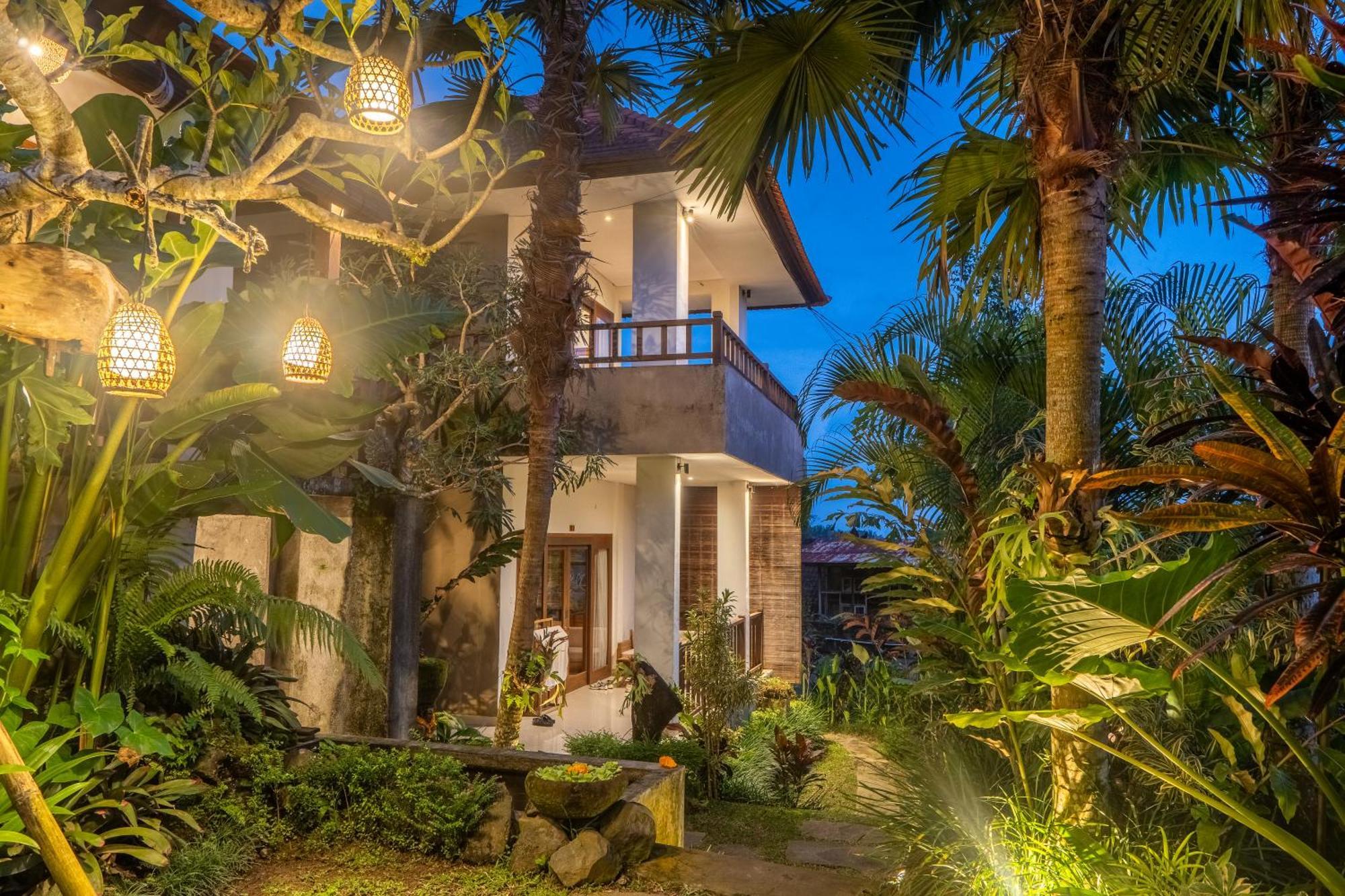 Mahadana Ubud Экстерьер фото