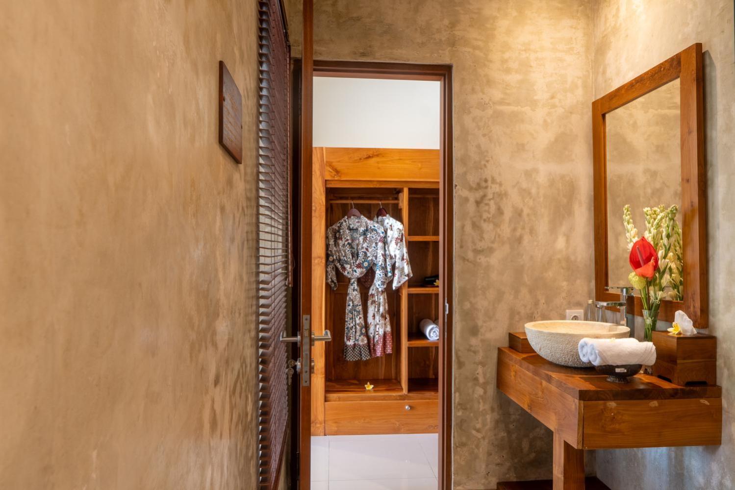 Mahadana Ubud Экстерьер фото