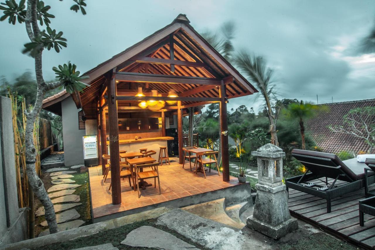 Mahadana Ubud Экстерьер фото